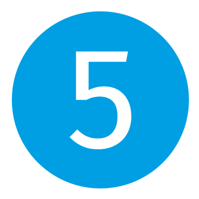 Weiße Nummer Fünf in blauem Kreis