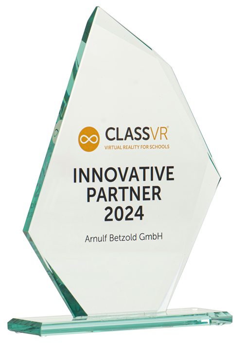 Auszeichnung ClassVR Innovative Partner 2024 Foto des Awards ClassVR Innovative Partner 2024 für Arnulf Betzold GmbH